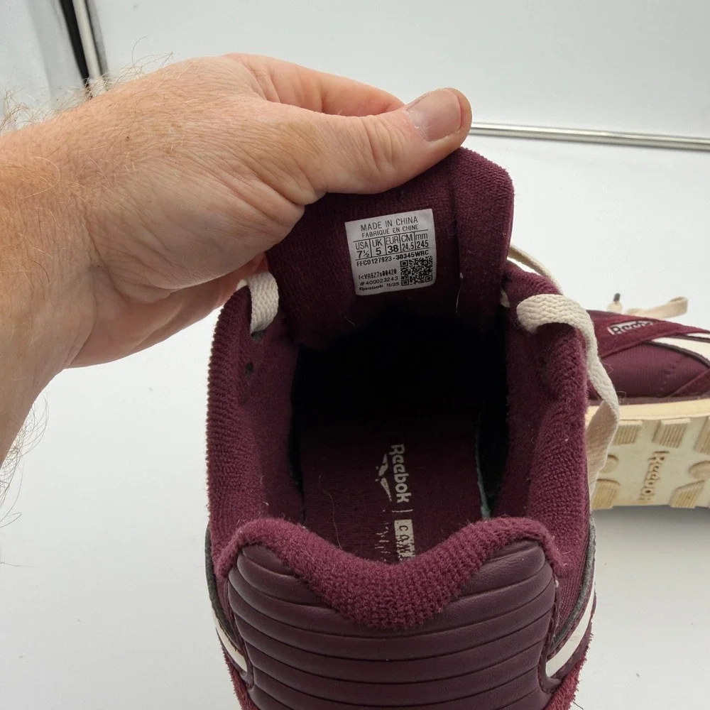 Reebok Royal Glide Womens Sneakers Maroon Burgundy Suede Low Top FV8276 7.5